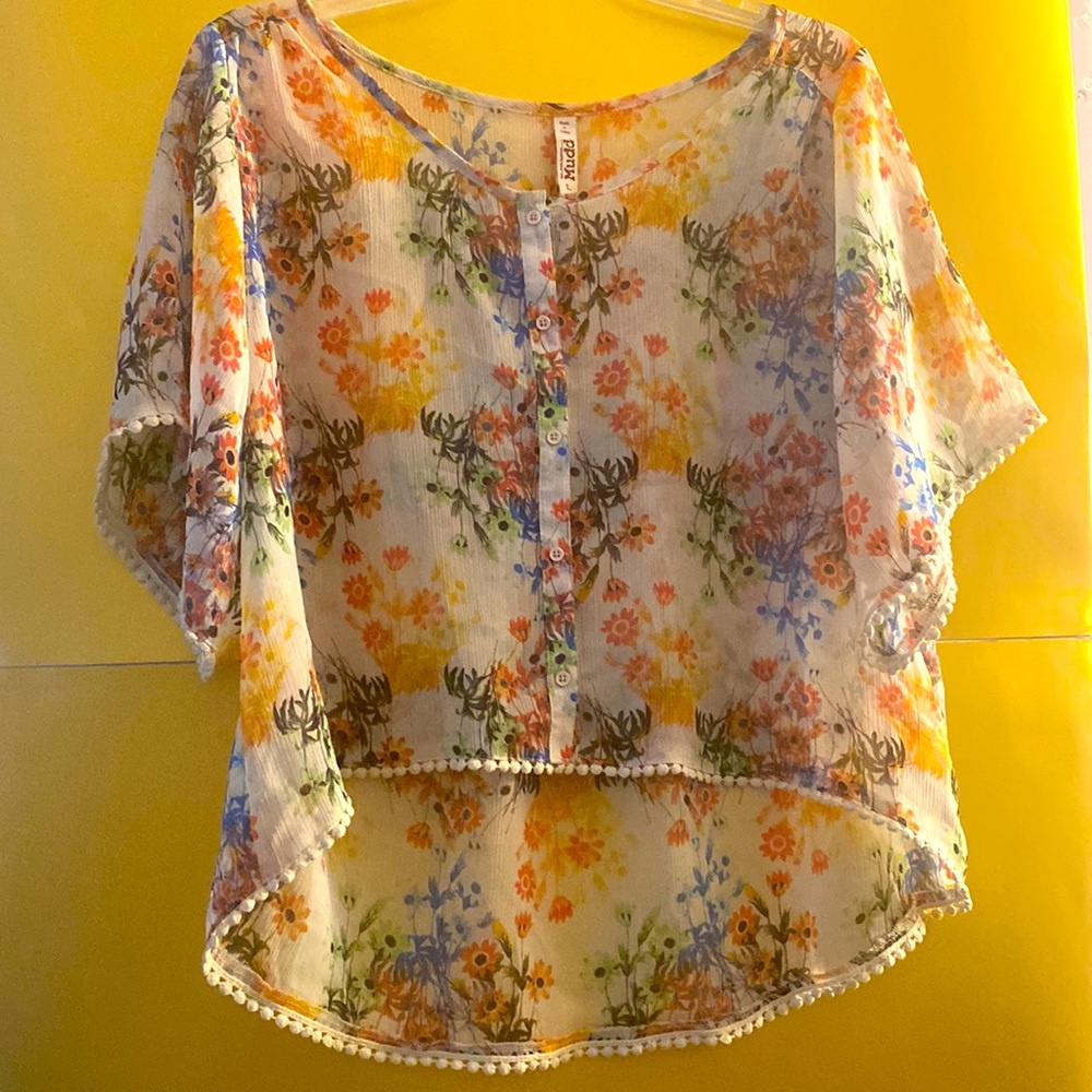 Mudd Boho Button Down Funky Sheer Floral Print HiLo Top W/Sleeve & Hem Edges
